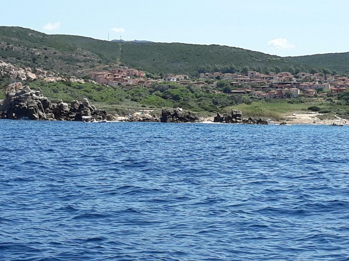 Appartamento Panoramico Calarossa Sardegna Isola Rossa Bagian luar foto